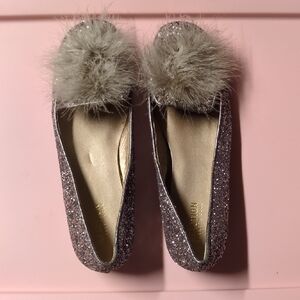 Kenneth Cole Silver Gray Flats with Fluffy Pom-Pom